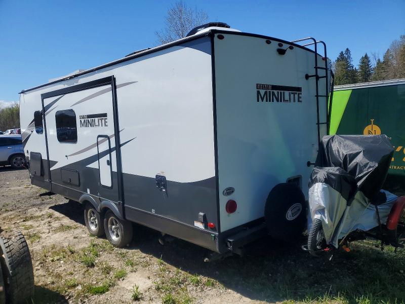 2024 Forester river Recreational vehicle (rv) VIN 4X4TRLB21RD459993 COPART salvage auction — ALL OVER, ON - PERMIT NO BRAND - UNFIT, sold $2,100 on 2026-09-15 (photo 3)