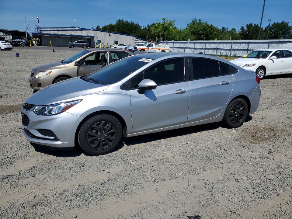 2017 Chevrolet Cruze VIN 1G1BC5SM7H7230658 — COPART salvage auction photo