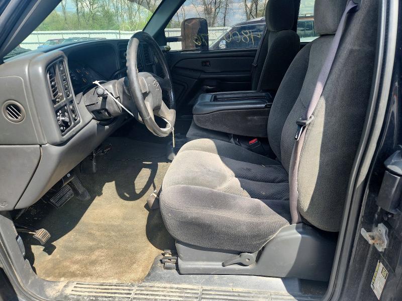 2004 Chevrolet Silverado 2500 VIN 1GCHK29204E271677 COPART salvage auction — NORMAL WEAR, PA - CERT OF TITLE, sold $3,250 on 2026-09-01 (photo 7)