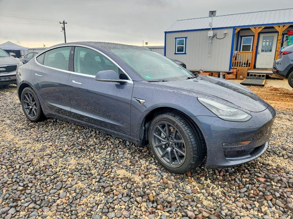 2019 Tesla Model 3 VIN 5YJ3E1EA2KF308197 COPART salvage auction — HAIL, Mo - Certificate Of Title, sold $10,200 on 2026-07-06 (photo 4)