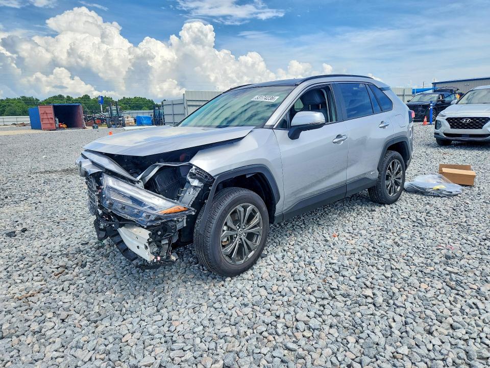 2025 Toyota Rav 4 VIN JTMD6RFVXSJ072814 COPART salvage auction — SIDE, Fl - Cert Of Title Slvg Rebuildable, sold $17,000 on 2026-07-06 (photo 1)