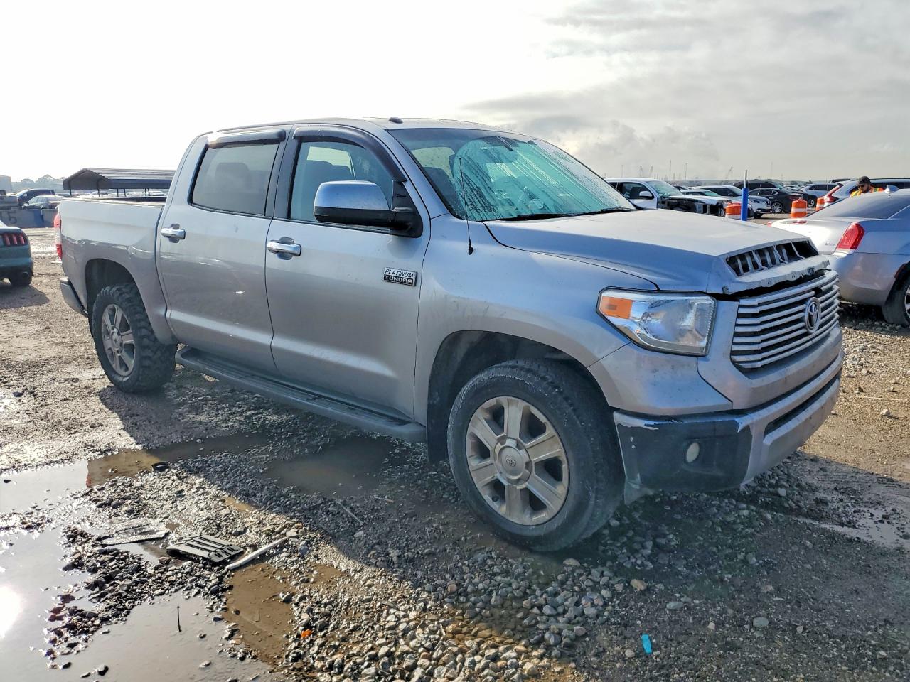 2015 Toyota Tundra VIN 5TFAW5F12FX476282 COPART salvage auction — Front End, TX - CERTIFICATE OF TITLE (P), sold $13,100 on 2026-07-08 (photo 4)