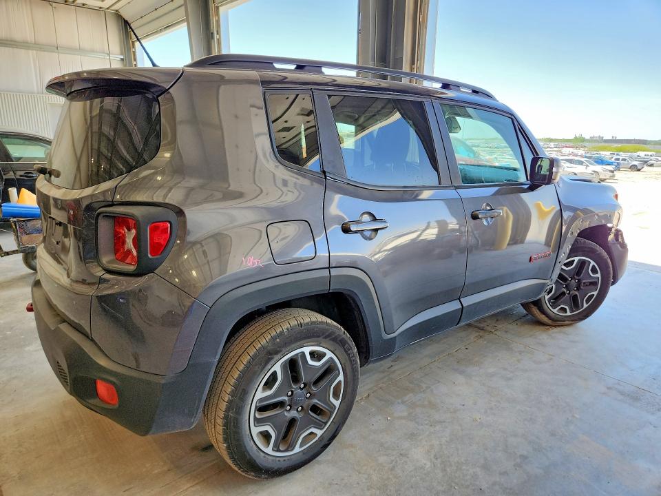 2017 Jeep Renegade VIN ZACCJBCB2HPG11284 COPART salvage auction — FRONT END, Ne - Cert Of Title-Salvage, sold $625 on 2026-08-18 (photo 3)