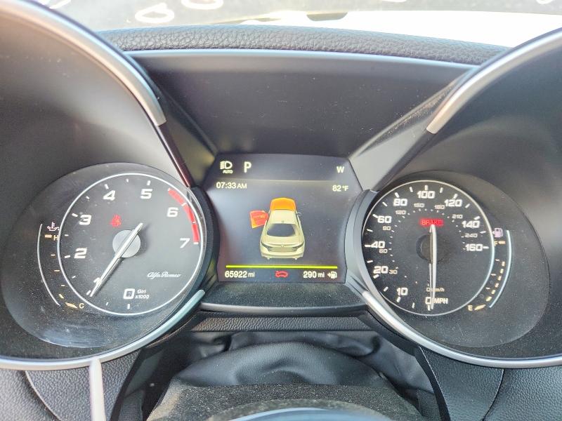 2019 Alfa romeo Giulia VIN ZARFANBN3K7623125 COPART salvage auction — HAIL, Tx - Certificate Of Title, sold $8,800 on 2026-09-04 (photo 9)