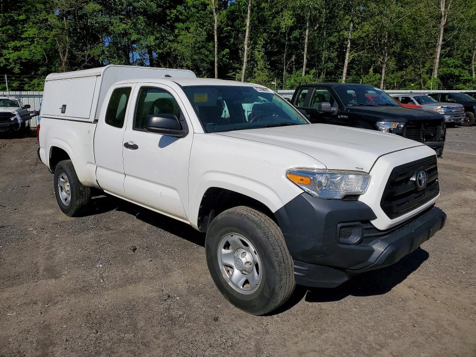 2016 Toyota Tacoma VIN 5TFRX5GN3GX067114 COPART salvage auction — ROOF, Ny - Certificate Of Title, sold $6,985 on 2026-08-02 (photo 4)