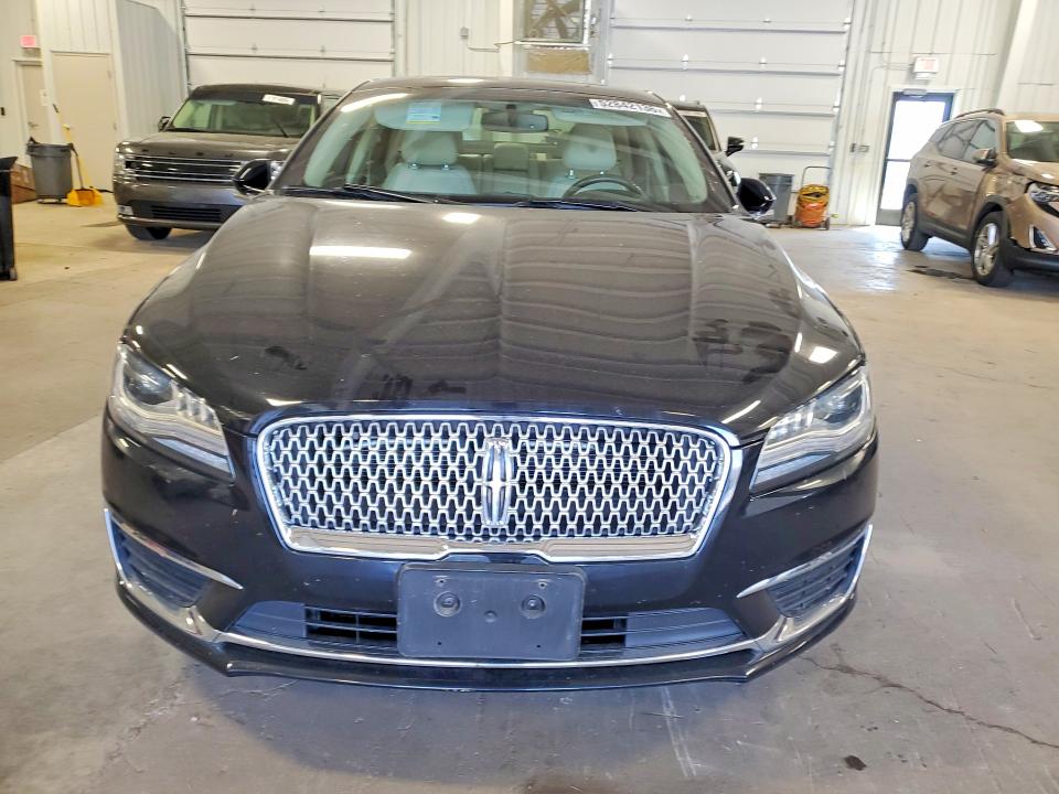 2018 Lincoln Mkz VIN 3LN6L5E9XJR621443 COPART salvage auction — REAR END, Mn - Cert Of Title-Salvage, sold $4,250 on 2026-07-18 (photo 5)