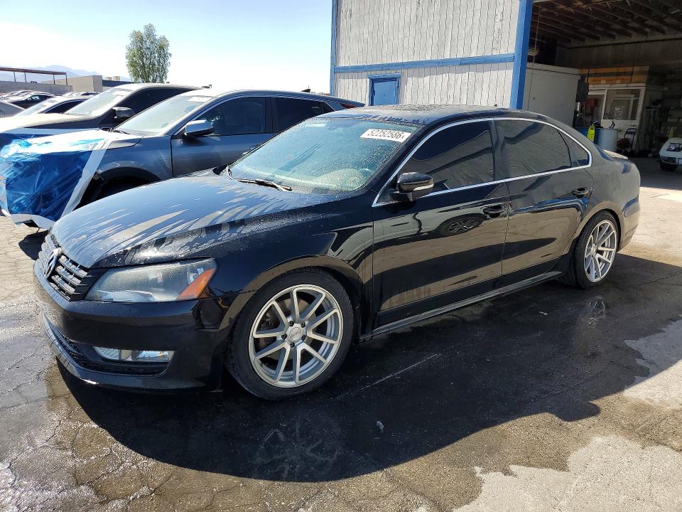 2015 Volkswagen Passat VIN 1VWCV7A38FC036071 COPART salvage auction — MINOR DENT/SCRATCHES, Nv - Certificate Of Title, sold $1,400 on 2026-07-20 (photo 1)