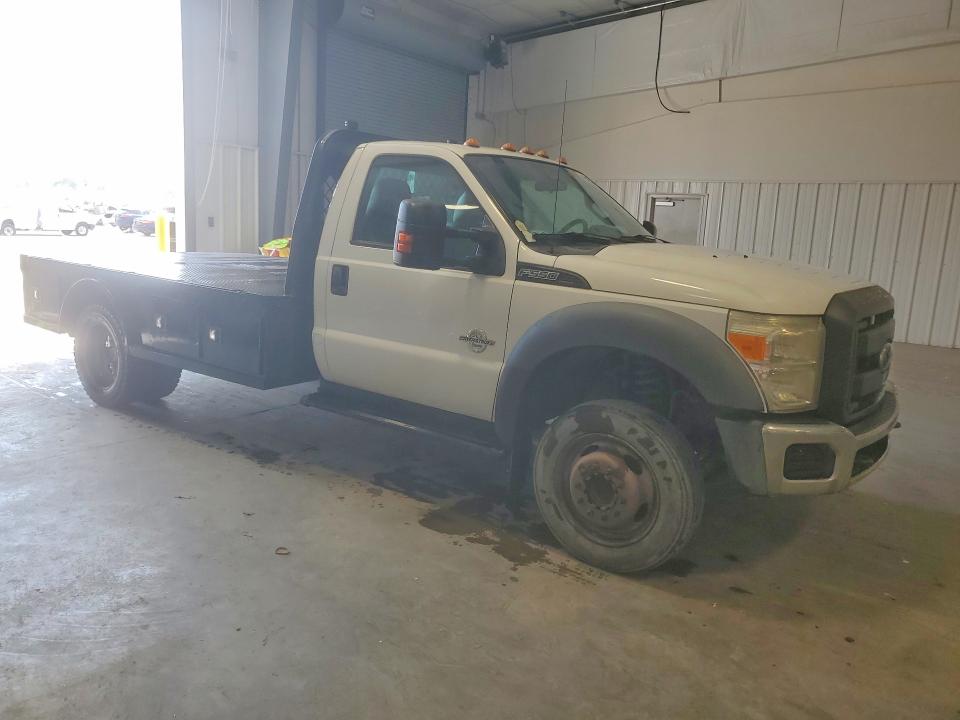 2015 Ford F-550 super duty VIN 1FDUF5GT9FEB83516 COPART salvage auction — MINOR DENT/SCRATCHES, NC - DEALER ONLY CLEAN TITLE, sold $8,900 on 2026-07-09 (photo 4)