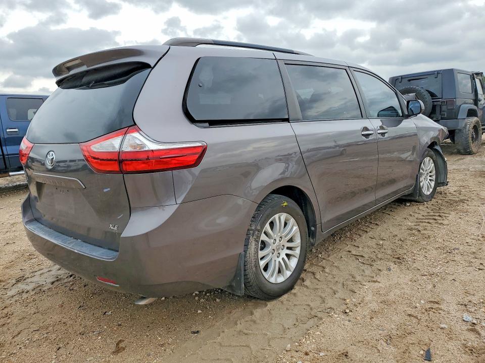 2015 Toyota Sienna VIN 5TDYK3DC0FS651525 COPART salvage auction — FRONT END, Tx - Salvage Vehicle Title, sold $1,350 on 2026-07-10 (photo 3)
