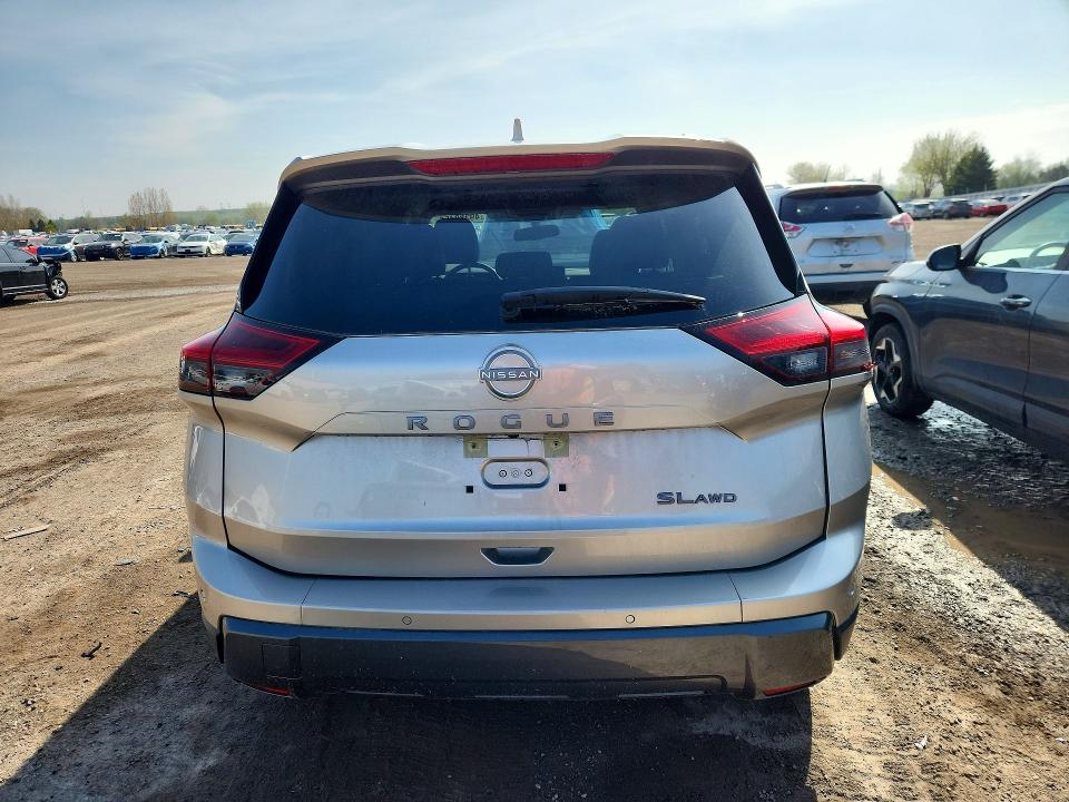 2025 Nissan Rogue VIN JN8BT3CB1SW430624 COPART salvage auction — SIDE, On - Permit Salvage, sold $9,200 on 2026-07-09 (photo 6)