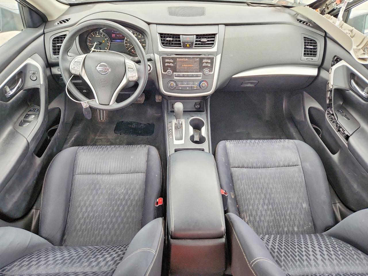 2017 Nissan Altima VIN 1N4AL3AP4HC201649 COPART salvage auction — Side, TX - SALVAGE VEHICLE TITLE, sold $2,200 on 2026-06-29 (photo 8)