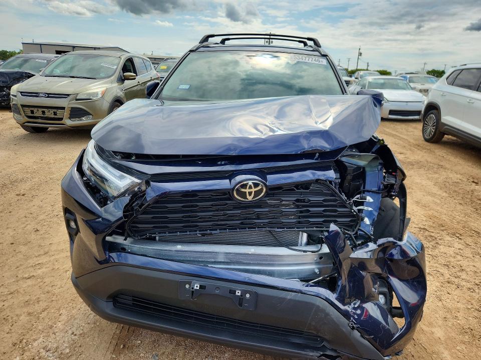 2025 Toyota VIN 2T3C1RFV1SW440888 COPART salvage auction — FRONT END, Tx - Salvage Vehicle Title, sold $12,400 on 2026-07-09 (photo 5)