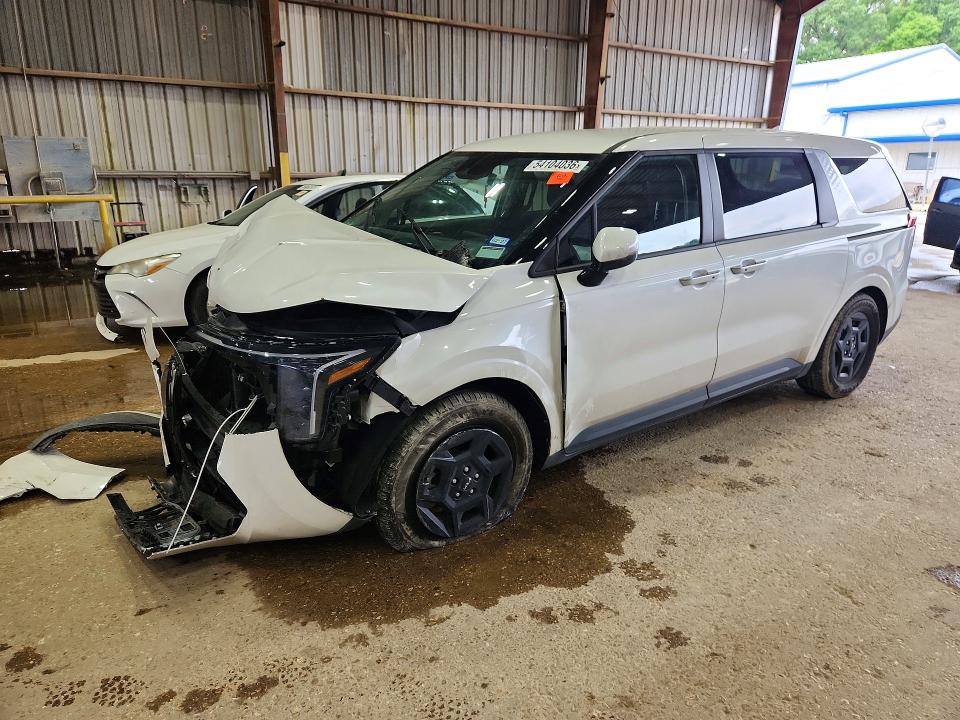 2025 Kia Carnival VIN KNDNB5K3XS6463686 COPART salvage auction — FRONT END, Tx - Salvage Vehicle Title, sold $9,200 on 2026-07-24 (photo 1)