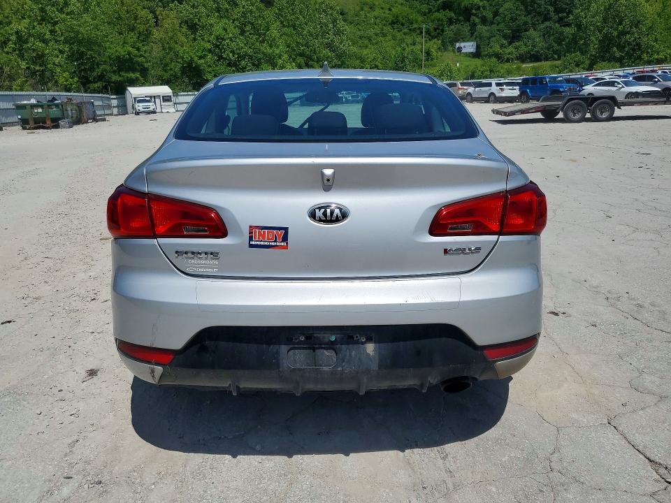 2016 Kia Forte VIN KNAFX6A89G5582784 COPART salvage auction — FRONT END, Wv - Salvage Certificate, sold $375 on 2026-07-16 (photo 6)