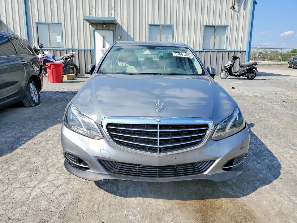 2014 Mercedes-benz E-klasse VIN WDDHF5KBXEA888826 COPART salvage auction — SIDE, PA - CERTIFICATE OF SALVAGE, sold $3,200 on 2026-08-21 (photo 5)