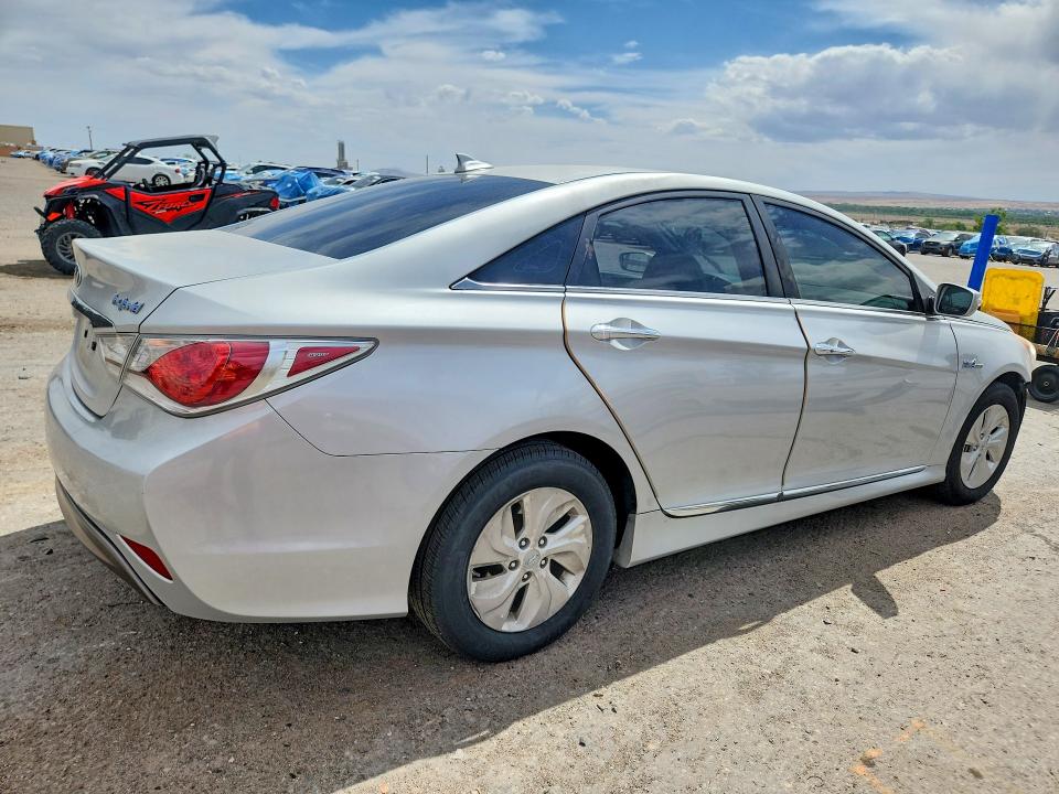2015 Hyundai Sonata VIN KMHEC4A41FA139770 COPART salvage auction — FRONT END, Nm - Cert Of Title-Salvage, sold $1,650 on 2026-07-13 (photo 3)