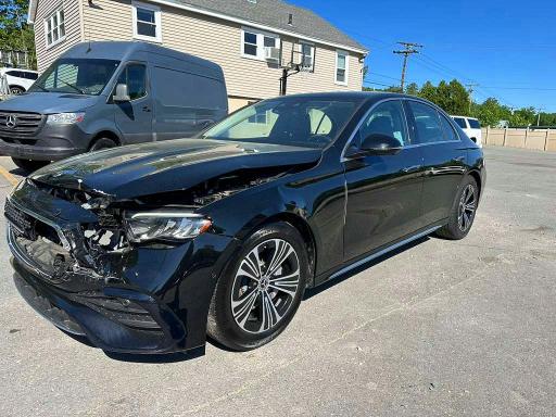 2024 Mercedes-benz E-class VIN W1KLF4HB3RA007028 COPART salvage auction — MINOR DENT/SCRATCHES, Ca - Certificate Of Title (P), sold $37,750 on 2026-07-08 (photo 1)