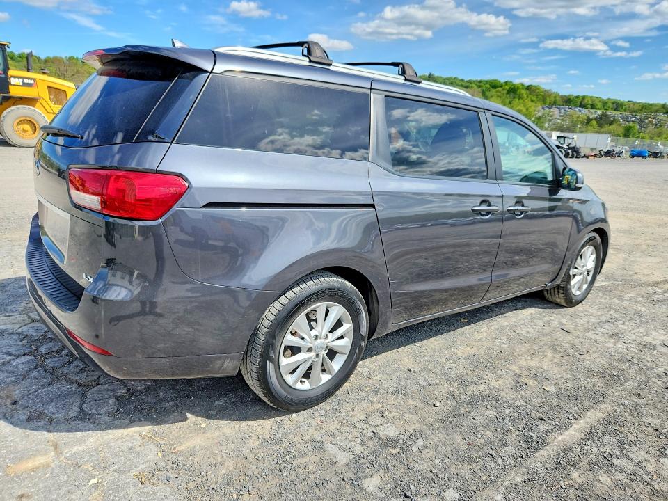 2017 Kia SEDONA VIN KNDMB5C19H6238712 COPART salvage auction — MINOR DENT/SCRATCHES, Md - Certificate Of Title, sold $875 on 2026-07-10 (photo 3)
