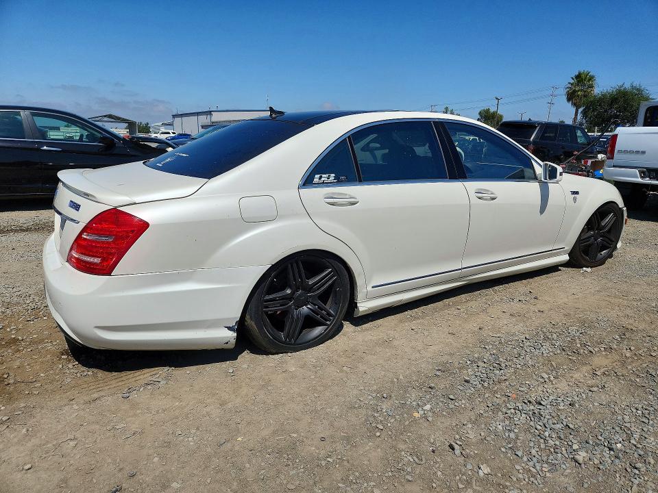 2013 Mercedes-benz S class VIN WDDNG7DB8DA502525 COPART salvage auction — FRONT END, Ca - Dis/Dlr/Exp Only Clean Title, sold $1,100 on 2026-07-09 (photo 3)