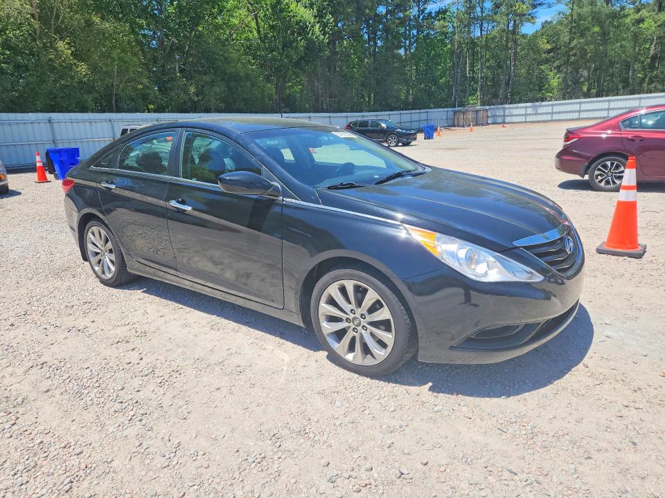 2013 Hyundai Sonata VIN 5NPEC4AC4DH774919 COPART salvage auction — MINOR DENT/SCRATCHES, Mt - Dealer Only Clean Title, sold $675 on 2026-07-10 (photo 4)