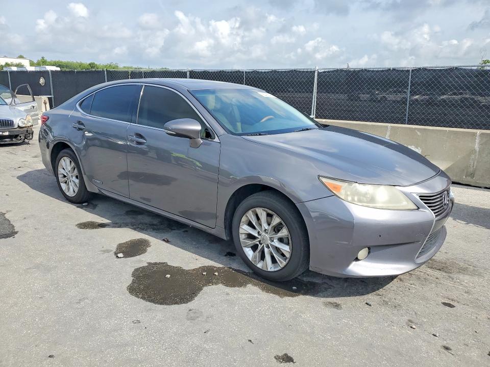 2013 Lexus ES VIN JTHBW1GGXD2004601 COPART salvage auction — MECHANICAL, Fl - Certificate Of Title, sold $18,513 on 2026-07-30 (photo 4)