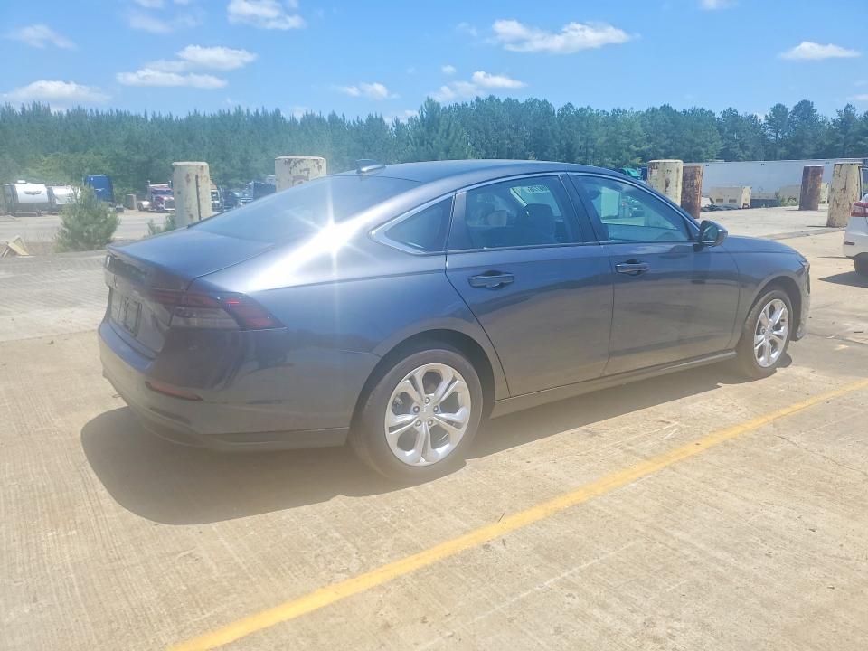 2025 Honda Accord VIN 1HGCY1F27SA088905 COPART salvage auction — SIDE, Sc - Cert Of Title-Salvage, sold $7,600 on 2026-07-31 (photo 3)
