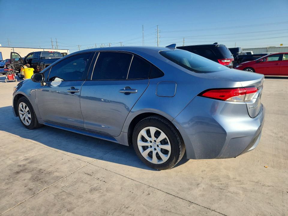 2022 Toyota VIN 5YFEPMAE0NP350969 COPART salvage auction — SIDE, Tx - Salvage Vehicle Title, sold $5,600 on 2026-07-24 (photo 2)