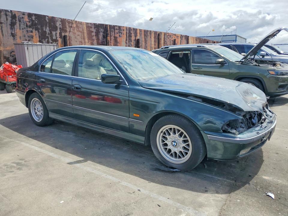 2000 BMW 5 series VIN WBADM6345YGU18707 COPART salvage auction — FRONT END, NE - DIS/DLR/EXP ONLY SALVAGE TITLE, sold $225 on 2026-07-17 (photo 4)