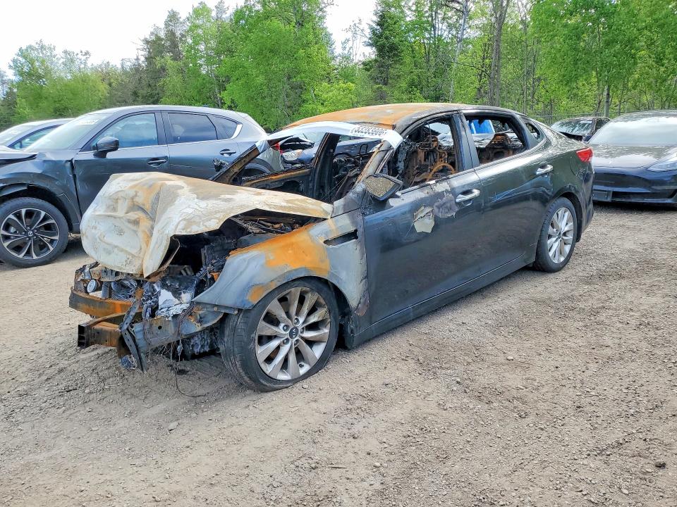 2018 Kia Optima VIN 5XXGT4L39JG211572 COPART salvage auction — BURN, On - No Title Available, sold $250 on 2026-07-07 (photo 1)
