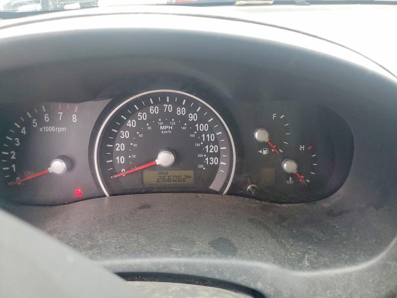 2008 Kia SEDONA VIN KNDMB233686220068 COPART salvage auction — FRONT END, IN - CERT OF TITLE-SALVAGE TITLE, sold $425 on 2026-07-10 (photo 9)