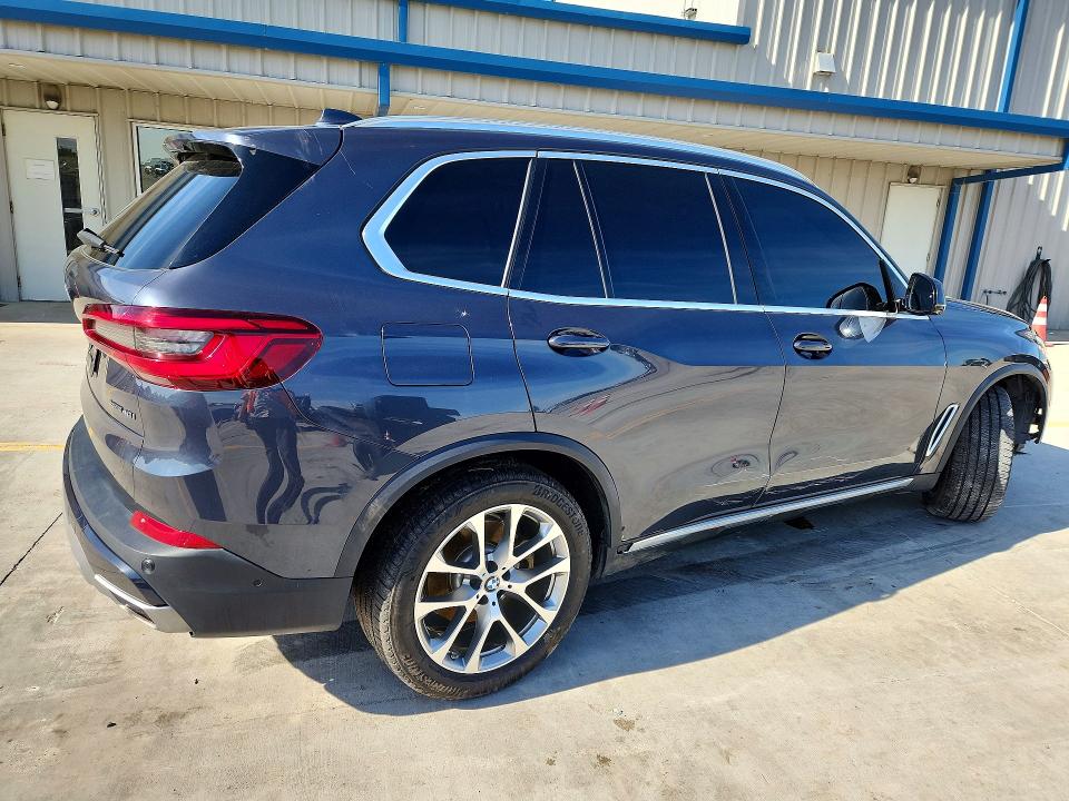 2020 BMW X5 VIN 5UXCR6C05L9B09296 COPART salvage auction — FRONT END, Ky - Cert Of Title-Salvage, sold $19,900 on 2026-07-30 (photo 3)