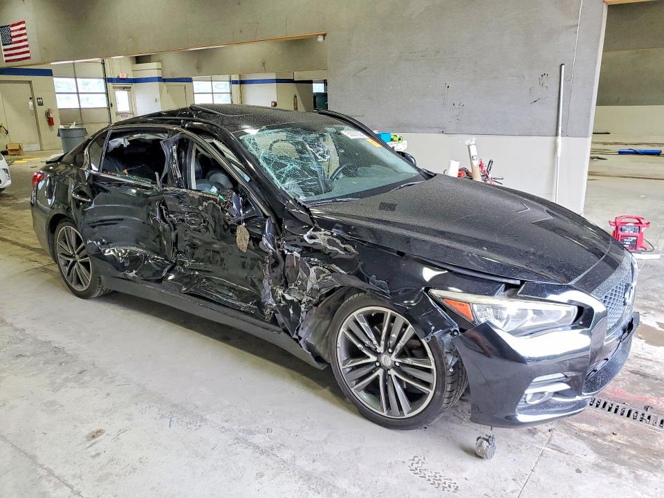 2014 Infiniti Q50 VIN JN1BV7AP8EM692767 COPART salvage auction — ALL OVER, VA - CERT OF TITLE - SALVAGE, sold $600 on 2026-07-17 (photo 4)