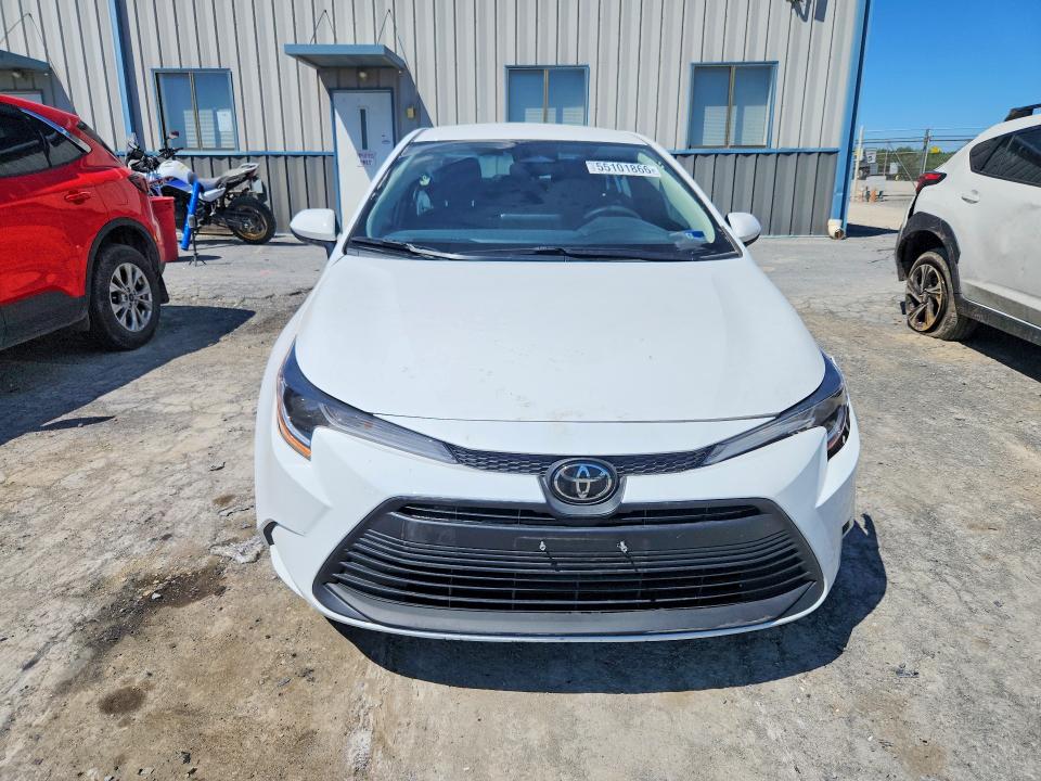 2025 Toyota Corolla VIN 5YFB4MDE8SP296422 COPART salvage auction — SIDE, VA - CERT OF TITLE - SALVAGE, sold $6,500 on 2026-07-06 (photo 5)