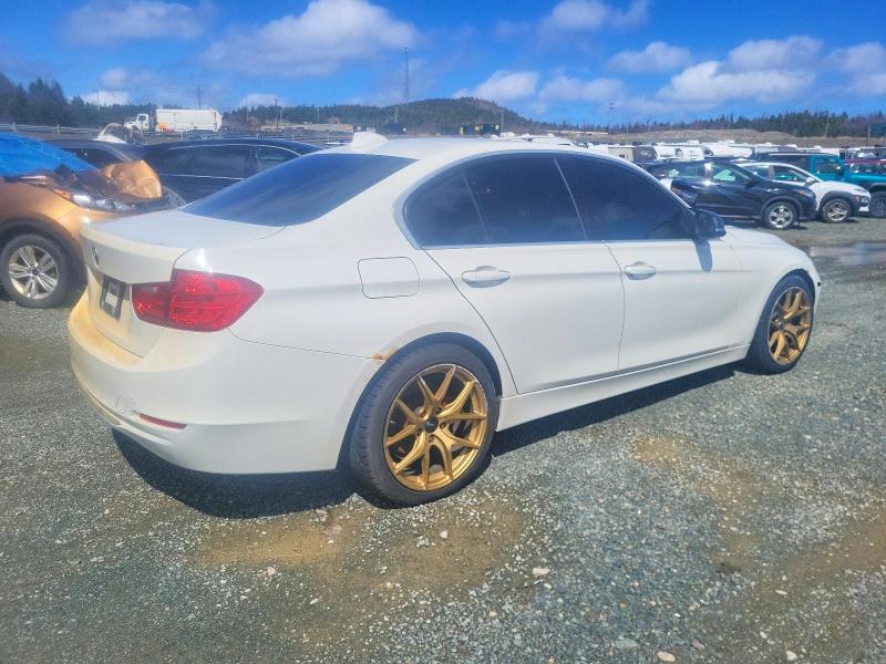 2014 BMW 3er VIN WBA3C3C53EP661725 COPART salvage auction — MECHANICAL, NL - NO BRAND, sold $70 on 2026-07-02 (photo 3)
