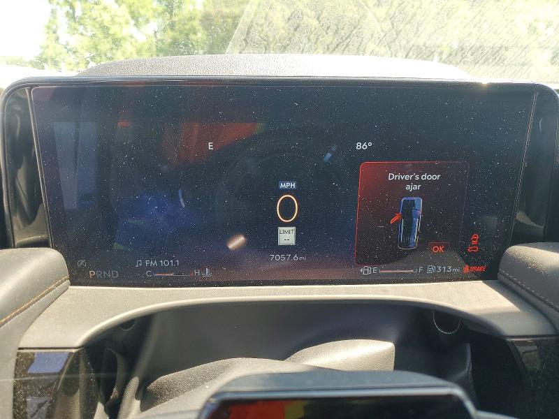 2025 Lincoln Aviator VIN 5LM5J7XC8SGL13277 COPART salvage auction — REAR END, Nc - Salvage Certificate Of Title, sold $13,300 on 2026-07-21 (photo 9)
