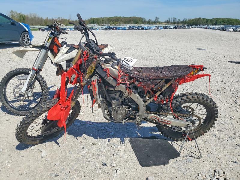 2022 Honda Crf250 VIN JH2ME1231NK402726 COPART salvage auction — BURN, Mi - Certificate Of Title, sold $1,800 on 2026-07-30 (photo 3)