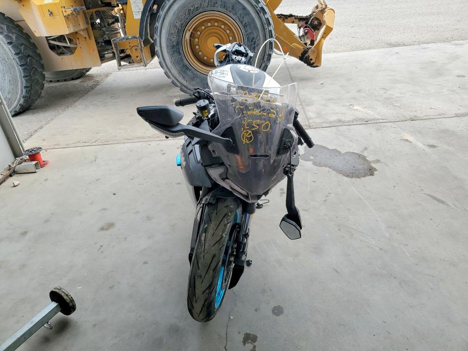 2026 Cf moto 675ss VIN LCEPEVLPXT6001826 COPART salvage auction — FRONT END, AZ - CERT OF TITLE - SALVAGE, sold $1,900 on 2026-07-02 (photo 2)