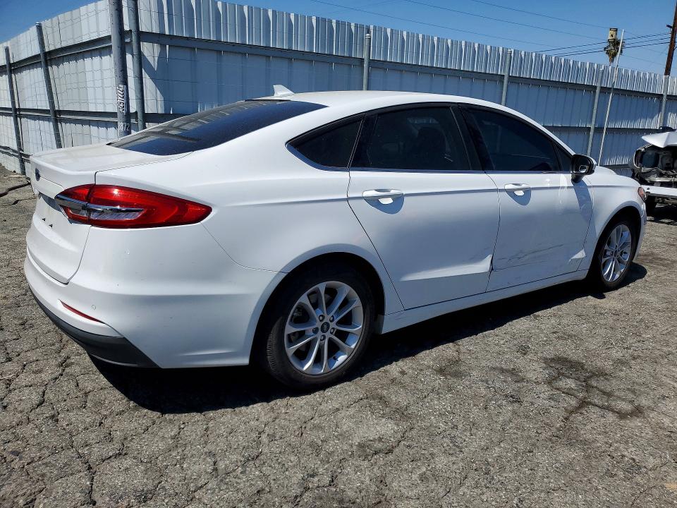 2020 Ford VIN 3FA6P0LU1LR266643 COPART salvage auction — SIDE, CA - SALVAGE CERTIFICATE, sold $5,700 on 2026-07-02 (photo 3)