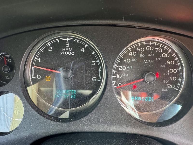 2007 Gmc Yukon VIN 1GKFK13087J388111 COPART salvage auction — SIDE, Fl - Cert Of Title Slvg Rebuildable, sold $750 on 2026-07-02 (photo 9)