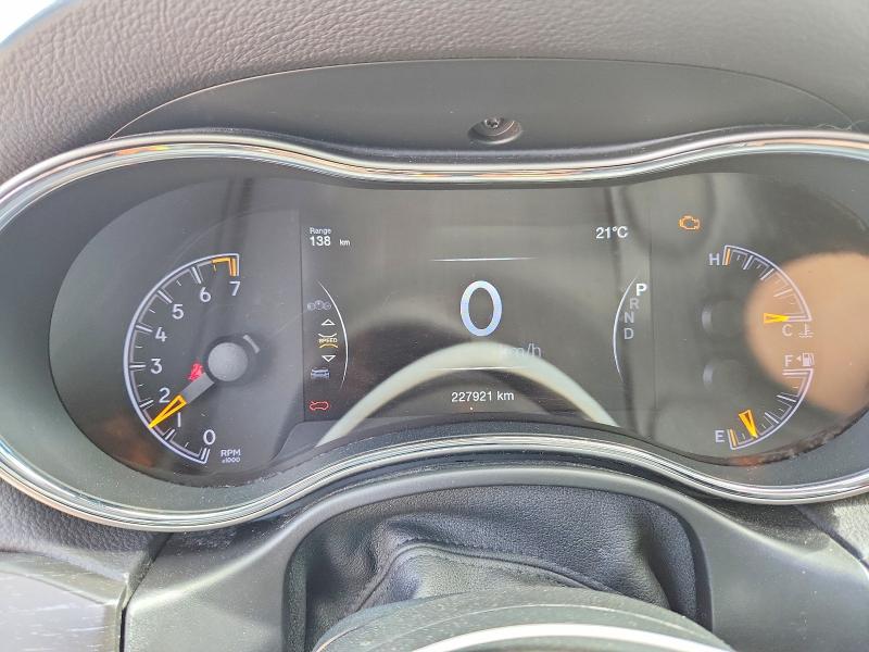 2018 Jeep Grand cherokee VIN 1C4RJFBG0JC398196 COPART salvage auction — NORMAL WEAR, Ab - Bos - Active, sold $8,600 on 2026-07-09 (photo 9)