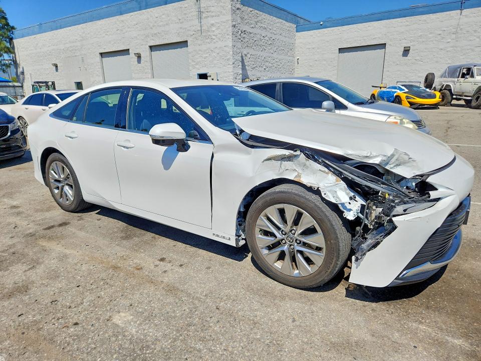 2023 Toyota Mirai VIN JTDAAAAA0PA010417 COPART salvage auction — FRONT END, Ca - Dis/Dlr/Exp Only Clean Title, sold $2,200 on 2026-07-21 (photo 4)