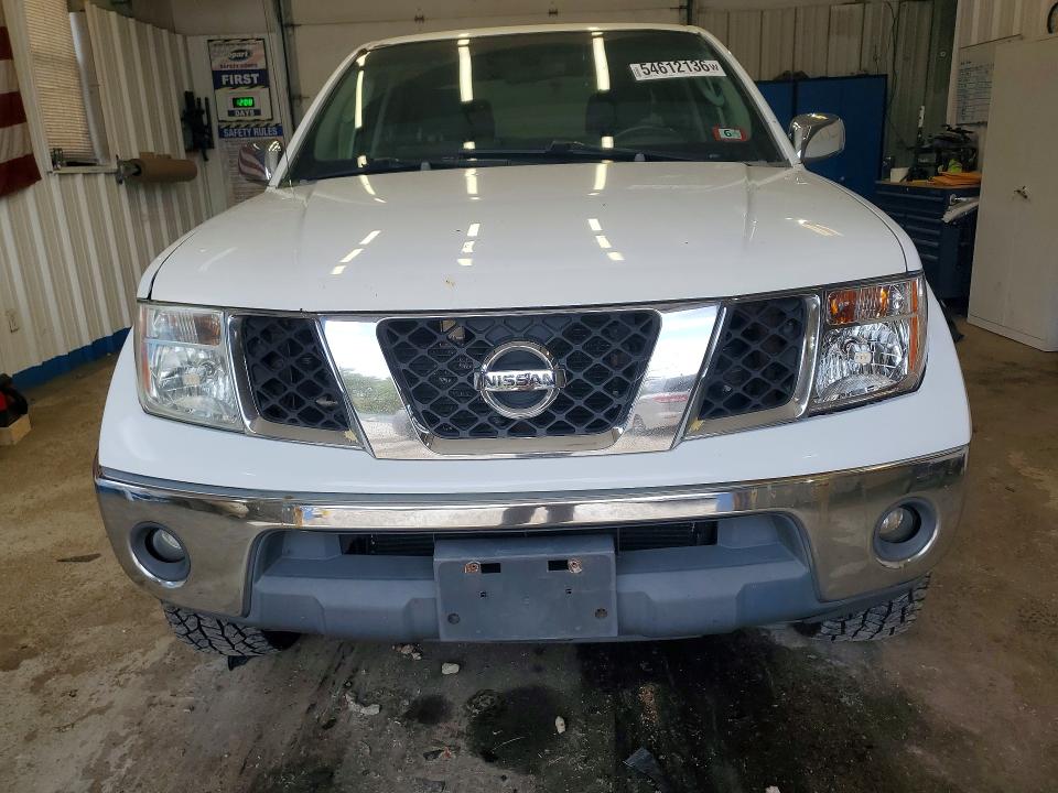 2006 Nissan Frontier VIN 1N6AD07W06C410031 COPART salvage auction — MINOR DENT/SCRATCHES, Me - Certificate Of Title, sold $975 on 2026-07-09 (photo 5)