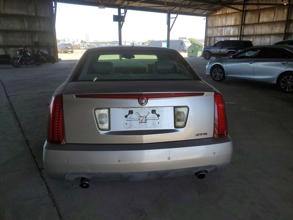2005 Cadillac Sts VIN 1G6DW677250126070 COPART salvage auction — FRONT END, Az - Certificate Of Title, sold $225 on 2026-07-29 (photo 6)