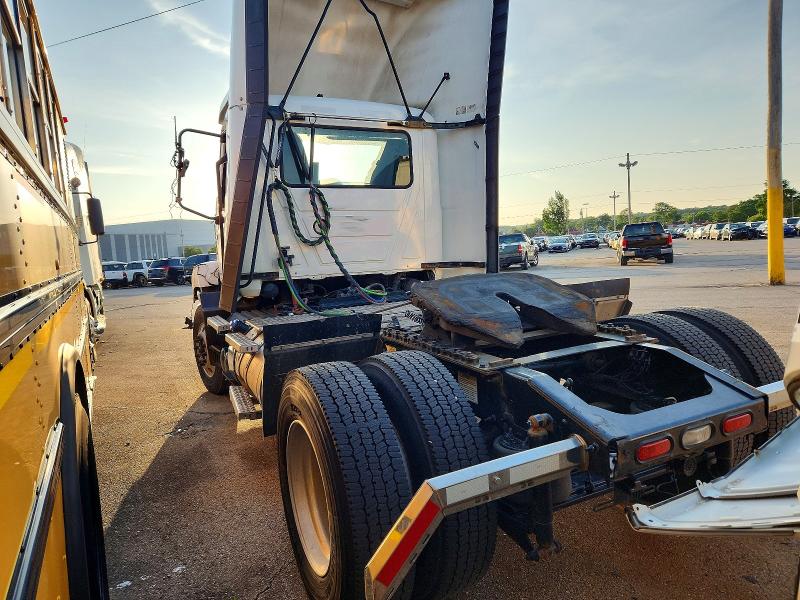 2022 Mack Anthem VIN 1M1AN4AY1NM003166 COPART salvage auction — ALL OVER, OH - CERT OF TITLE-SALVAGE, sold $18,200 on 2026-08-20 (photo 3)