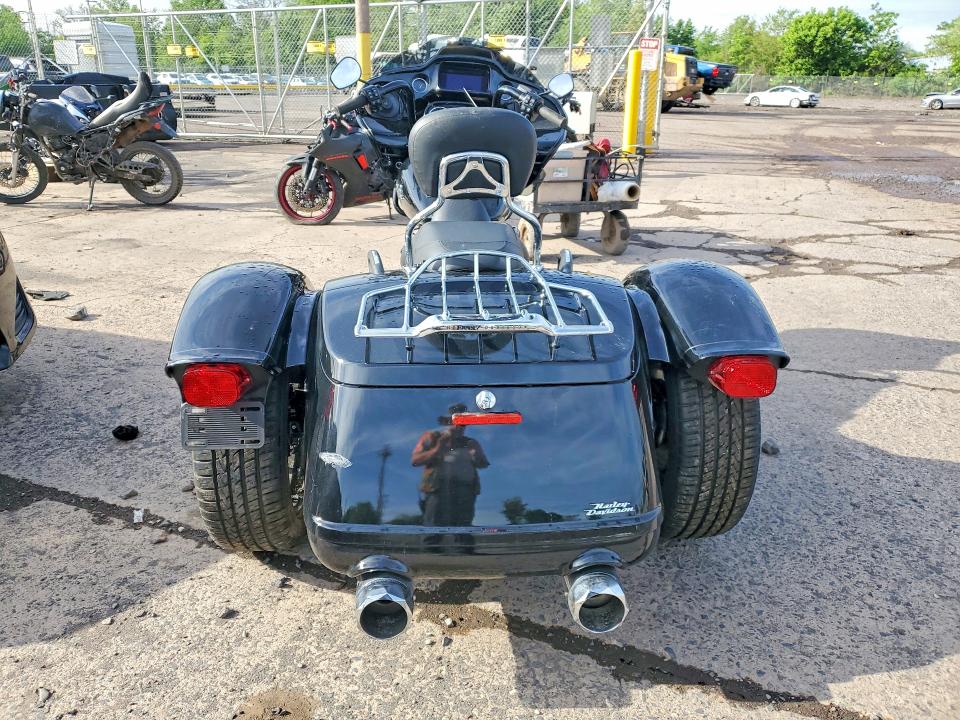 2024 Harley-davidson Road glide VIN 1HD1MFP1XRB852737 COPART salvage auction — FRONT END, Pa - Certificate Of Salvage, sold $12,800 on 2026-07-16 (photo 4)