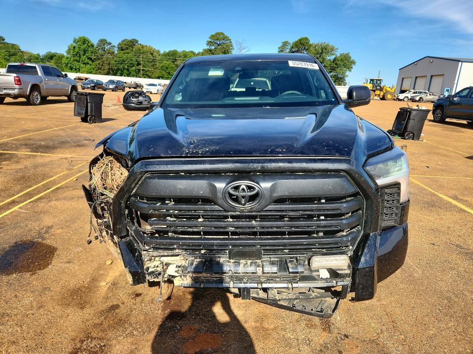 2025 Toyota Tundra VIN 5TFLA5ABXSX041723 COPART salvage auction — FRONT END, Tx - Salvage Vehicle Title, sold $16,300 on 2026-07-13 (photo 5)
