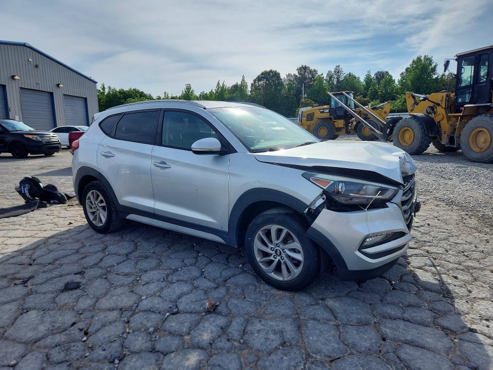 2018 Hyundai Tucson VIN KM8J33A42JU633006 COPART salvage auction — FRONT END, Tn - Salvage Certificate, sold $2,000 on 2026-07-06 (photo 4)