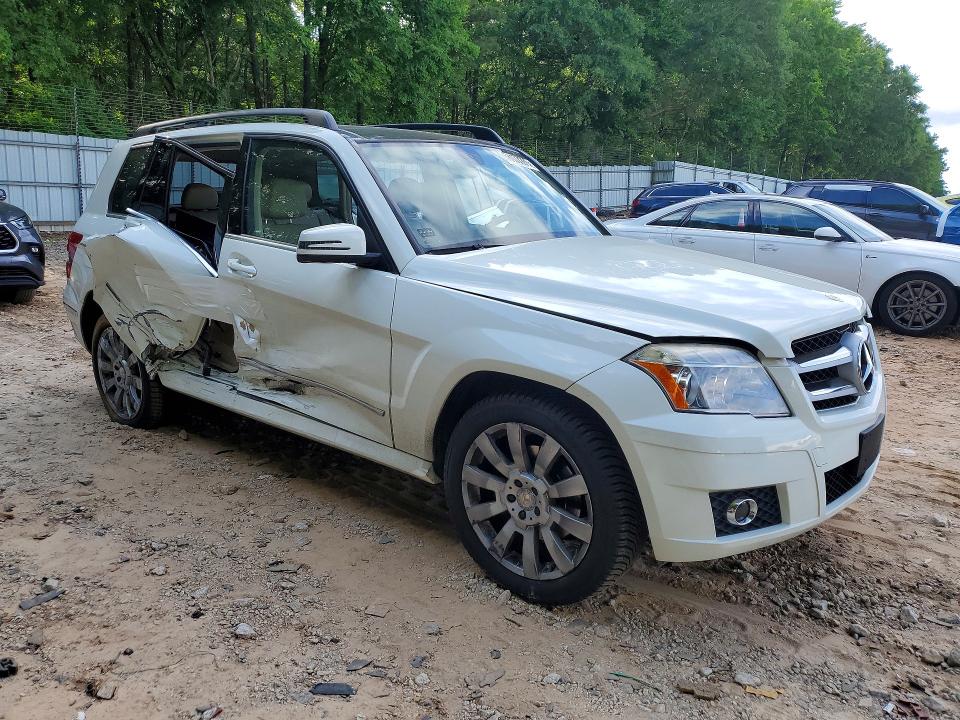 2011 Mercedes-benz Glk-klasse VIN WDCGG5GB2BF671159 COPART salvage auction — SIDE, GA - CERT OF TITLE-SALVAGE, sold $300 on 2026-07-28 (photo 4)