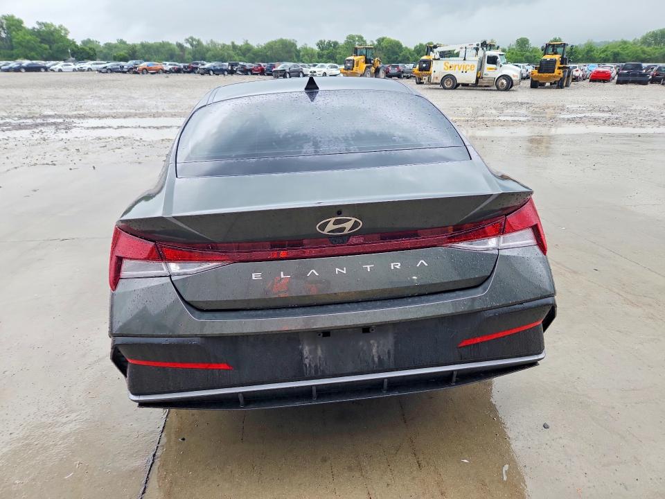 2024 Hyundai Elantra VIN KMHLM4DG5RU689941 COPART salvage auction — FRONT END, Il - Salvage Certificate, sold $5,100 on 2026-07-08 (photo 6)