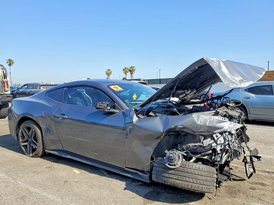 2024 Ford Mustang VIN 1FA6P8TH2R5129157 COPART salvage auction — FRONT END, Ca - Salvage Certificate, sold $2,300 on 2026-07-10 (photo 4)